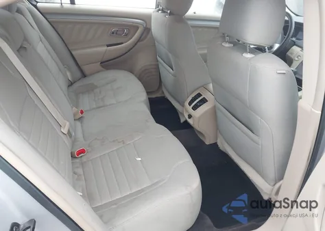 2015 Ford Taurus Se z USA, uszkodzony, nr VIN 1FAHP2D80FG116508